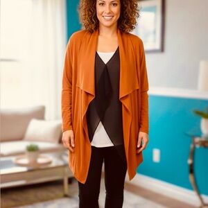 Picadilly Fashions Canadian Designer Summer Cardigan size Large